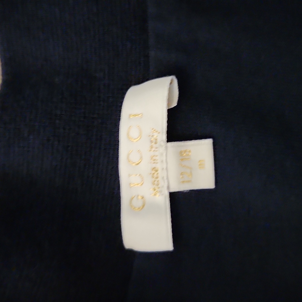 Gucci 2 PC suit - Picture 8 of 9